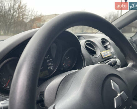 Чорний Міцубісі Кольт, об'ємом двигуна 1.3 л та пробігом 184 тис. км за 5000 $, фото 14 на Automoto.ua