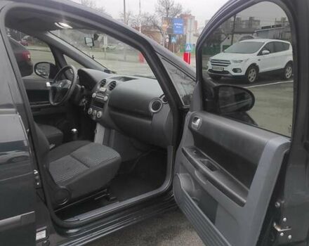 Черный Мицубиси Кольт, объемом двигателя 1.33 л и пробегом 184 тыс. км за 5000 $, фото 9 на Automoto.ua