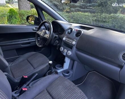 Черный Мицубиси Кольт, объемом двигателя 1.3 л и пробегом 211 тыс. км за 2990 $, фото 18 на Automoto.ua