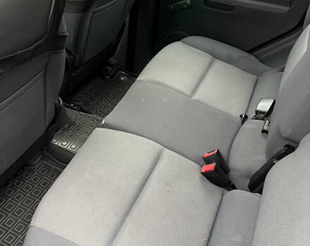 Черный Мицубиси Кольт, объемом двигателя 1.33 л и пробегом 173 тыс. км за 4200 $, фото 5 на Automoto.ua