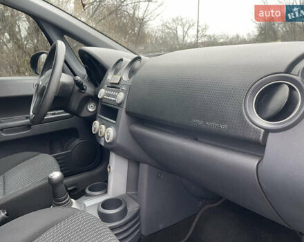 Чорний Міцубісі Кольт, об'ємом двигуна 1.3 л та пробігом 184 тис. км за 5000 $, фото 16 на Automoto.ua