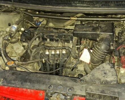 Черный Мицубиси Кольт, объемом двигателя 1.3 л и пробегом 280 тыс. км за 3500 $, фото 5 на Automoto.ua