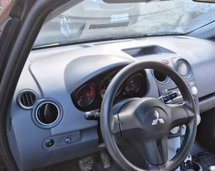 Чорний Міцубісі Кольт, об'ємом двигуна 1.3 л та пробігом 136 тис. км за 4500 $, фото 8 на Automoto.ua