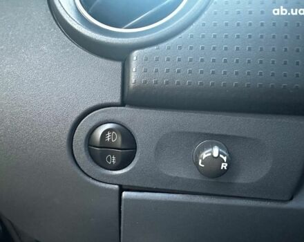 Черный Мицубиси Кольт, объемом двигателя 1.3 л и пробегом 211 тыс. км за 2990 $, фото 10 на Automoto.ua