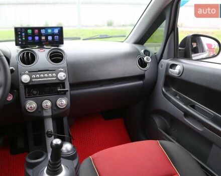 Черный Мицубиси Кольт, объемом двигателя 1.33 л и пробегом 201 тыс. км за 4300 $, фото 13 на Automoto.ua