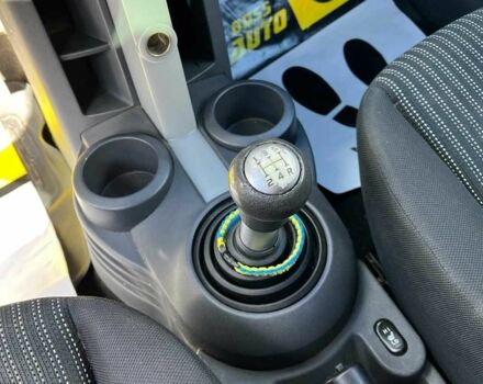 Мицубиси Кольт 2008 в Коломые на Automoto.ua Черный Мицубиси Кольт, объемом двигателя 1.3 л и пробегом 217 тыс. км за 4400 $, фото 12 на Automoto.ua