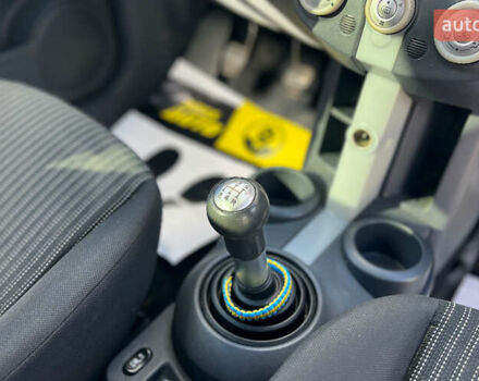 Мицубиси Кольт 2008 в Коломые на Automoto.ua Черный Мицубиси Кольт, объемом двигателя 1.33 л и пробегом 217 тыс. км за 4400 $, фото 13 на Automoto.ua