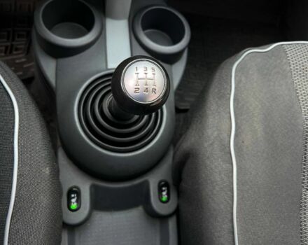 Міцубісі Кольт 2008 у Кривому Розі на Automoto.ua Чорний Міцубісі Кольт, об'ємом двигуна 1.3 л та пробігом 235 тис. км за 4400 $, фото 9 на Automoto.ua