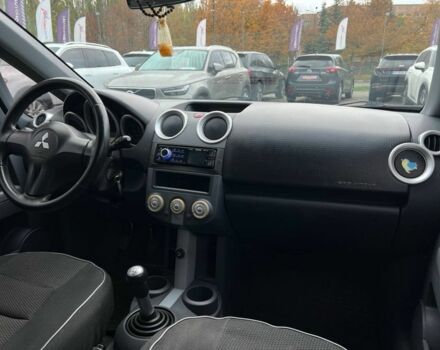 Міцубісі Кольт 2008 у Кривому Розі на Automoto.ua Чорний Міцубісі Кольт, об'ємом двигуна 1.3 л та пробігом 235 тис. км за 4400 $, фото 19 на Automoto.ua