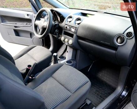 Чорний Міцубісі Кольт, об'ємом двигуна 1.32 л та пробігом 161 тис. км за 4500 $, фото 5 на Automoto.ua