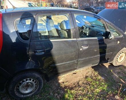 Черный Мицубиси Кольт, объемом двигателя 1.33 л и пробегом 316 тыс. км за 2700 $, фото 2 на Automoto.ua