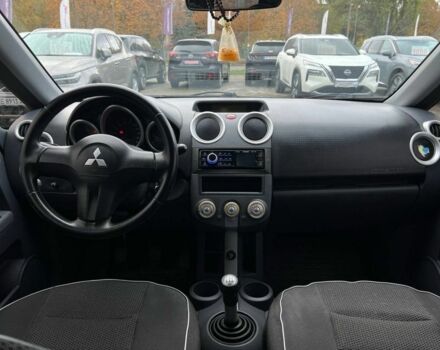 Міцубісі Кольт 2008 у Кривому Розі на Automoto.ua Чорний Міцубісі Кольт, об'ємом двигуна 1.3 л та пробігом 235 тис. км за 4400 $, фото 15 на Automoto.ua