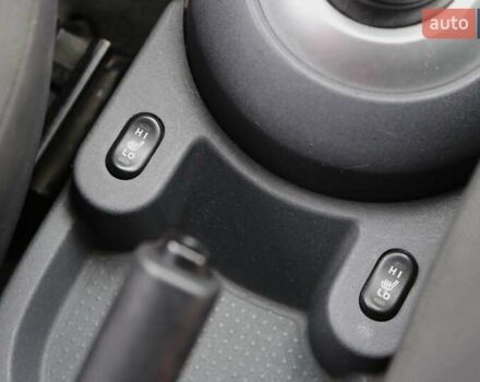 Черный Мицубиси Кольт, объемом двигателя 1.33 л и пробегом 201 тыс. км за 4300 $, фото 19 на Automoto.ua