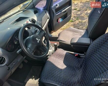 Чорний Міцубісі Кольт, об'ємом двигуна 1.33 л та пробігом 170 тис. км за 4550 $, фото 5 на Automoto.ua