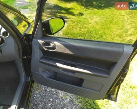 Черный Мицубиси Кольт, объемом двигателя 1.3 л и пробегом 106 тыс. км за 5500 $, фото 7 на Automoto.ua