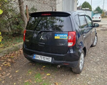 Черный Мицубиси Кольт, объемом двигателя 1.3 л и пробегом 200 тыс. км за 1100 $, фото 1 на Automoto.ua