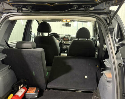 Черный Мицубиси Кольт, объемом двигателя 1.33 л и пробегом 210 тыс. км за 4500 $, фото 24 на Automoto.ua