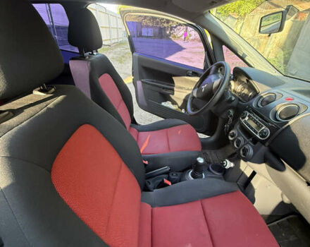 Черный Мицубиси Кольт, объемом двигателя 1.33 л и пробегом 130 тыс. км за 5700 $, фото 5 на Automoto.ua