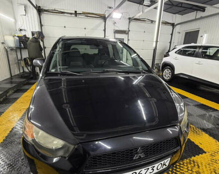 Черный Мицубиси Кольт, объемом двигателя 1.33 л и пробегом 210 тыс. км за 4500 $, фото 1 на Automoto.ua