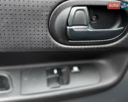 Чорний Міцубісі Кольт, об'ємом двигуна 1.33 л та пробігом 149 тис. км за 4850 $, фото 10 на Automoto.ua