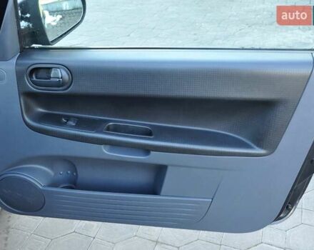 Черный Мицубиси Кольт, объемом двигателя 1.12 л и пробегом 251 тыс. км за 3800 $, фото 18 на Automoto.ua