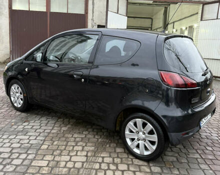 Черный Мицубиси Кольт, объемом двигателя 1.1 л и пробегом 250 тыс. км за 3700 $, фото 3 на Automoto.ua