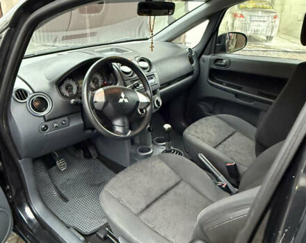 Черный Мицубиси Кольт, объемом двигателя 1.1 л и пробегом 250 тыс. км за 3700 $, фото 11 на Automoto.ua