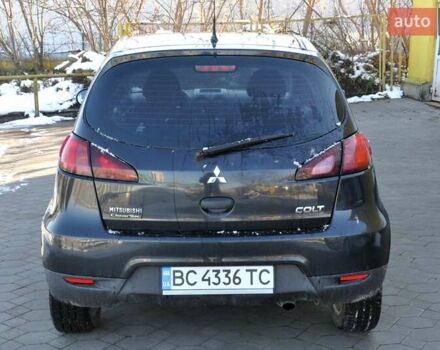 Черный Мицубиси Кольт, объемом двигателя 1.12 л и пробегом 251 тыс. км за 3800 $, фото 8 на Automoto.ua