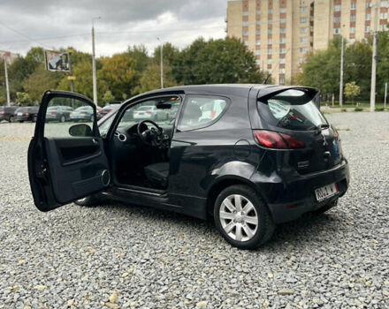 Чорний Міцубісі Кольт, об'ємом двигуна 1.3 л та пробігом 137 тис. км за 4700 $, фото 6 на Automoto.ua