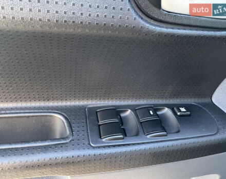 Чорний Міцубісі Кольт, об'ємом двигуна 1.3 л та пробігом 170 тис. км за 7100 $, фото 14 на Automoto.ua