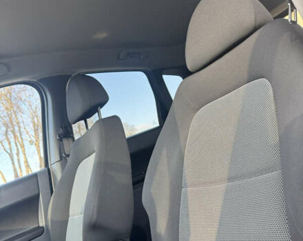 Чорний Міцубісі Кольт, об'ємом двигуна 1.3 л та пробігом 170 тис. км за 7100 $, фото 12 на Automoto.ua