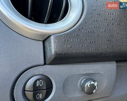 Чорний Міцубісі Кольт, об'ємом двигуна 1.3 л та пробігом 170 тис. км за 7100 $, фото 13 на Automoto.ua