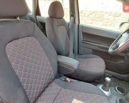 Чорний Міцубісі Кольт, об'ємом двигуна 1.3 л та пробігом 105 тис. км за 6800 $, фото 16 на Automoto.ua