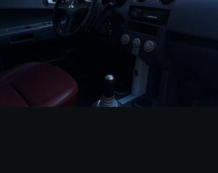 Черный Мицубиси Кольт, объемом двигателя 1.3 л и пробегом 166 тыс. км за 3500 $, фото 6 на Automoto.ua