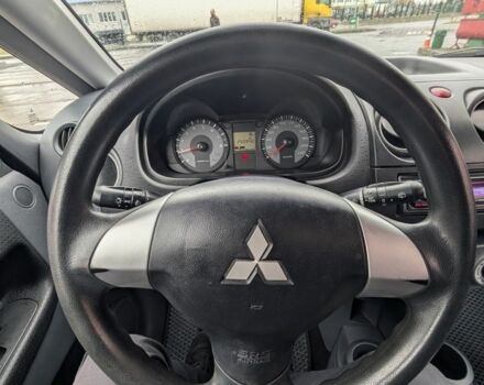Черный Мицубиси Кольт, объемом двигателя 1.1 л и пробегом 250 тыс. км за 4100 $, фото 7 на Automoto.ua
