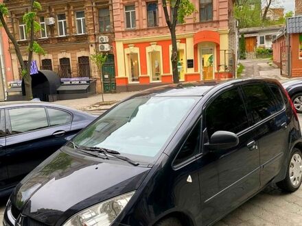 Чорний Міцубісі Кольт, об'ємом двигуна 1.3 л та пробігом 153 тис. км за 4100 $, фото 1 на Automoto.ua