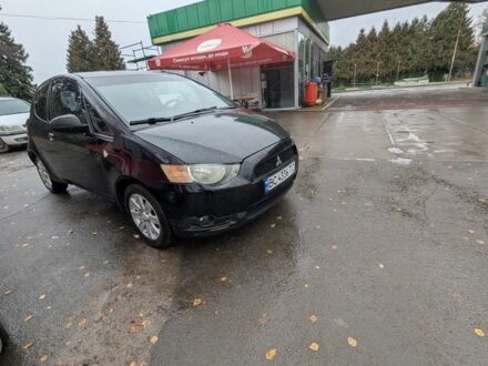 Черный Мицубиси Кольт, объемом двигателя 1.1 л и пробегом 250 тыс. км за 4100 $, фото 1 на Automoto.ua