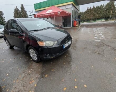 Черный Мицубиси Кольт, объемом двигателя 1.1 л и пробегом 250 тыс. км за 4100 $, фото 1 на Automoto.ua