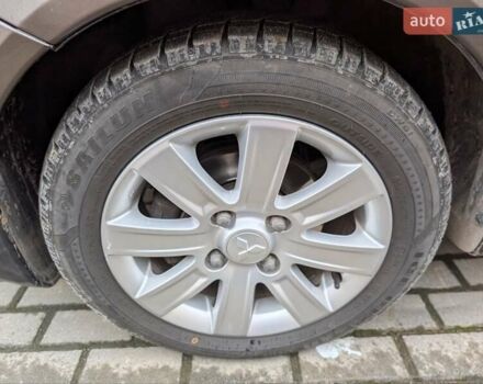 Коричневый Мицубиси Кольт, объемом двигателя 1.33 л и пробегом 110 тыс. км за 6800 $, фото 10 на Automoto.ua