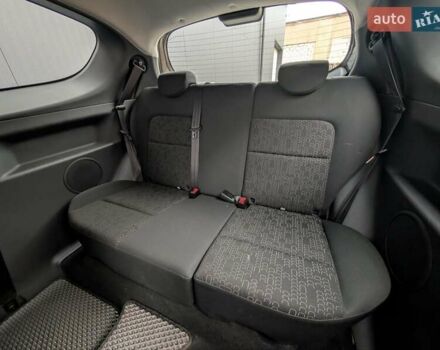 Коричневый Мицубиси Кольт, объемом двигателя 1.33 л и пробегом 110 тыс. км за 6800 $, фото 3 на Automoto.ua