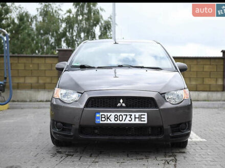 Міцубісі Кольт 2011 у Белой Церкве на Automoto.ua Коричневий Міцубісі Кольт, об'ємом двигуна 1.1 л та пробігом 110 тис. км за 4400 $, фото 1 на Automoto.ua