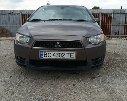 Мицубиси Кольт 2011 в Балаклее на Automoto.ua Коричневый Мицубиси Кольт, объемом двигателя 1.3 л и пробегом 240 тыс. км за 4900 $, фото 1 на Automoto.ua