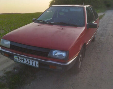 Красный Мицубиси Кольт, объемом двигателя 1.5 л и пробегом 200 тыс. км за 750 $, фото 2 на Automoto.ua