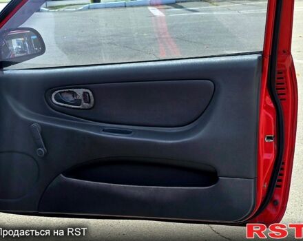 Красный Мицубиси Кольт, объемом двигателя 1.3 л и пробегом 102 тыс. км за 1300 $, фото 5 на Automoto.ua