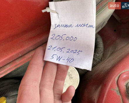 Красный Мицубиси Кольт, объемом двигателя 1.3 л и пробегом 210 тыс. км за 2500 $, фото 10 на Automoto.ua