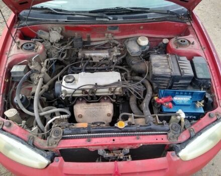 Червоний Міцубісі Кольт, об'ємом двигуна 1.3 л та пробігом 76 тис. км за 358 $, фото 5 на Automoto.ua