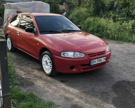 Міцубісі Кольт 2000 у Одесі на Automoto.ua Червоний Міцубісі Кольт, об'ємом двигуна 1.3 л та пробігом 1000 тис. км за 2100 $, фото 1 на Automoto.ua