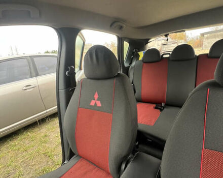 Червоний Міцубісі Кольт, об'ємом двигуна 1.4 л та пробігом 241 тис. км за 3300 $, фото 2 на Automoto.ua