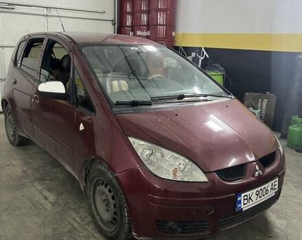 Красный Мицубиси Кольт, объемом двигателя 1.3 л и пробегом 300 тыс. км за 4000 $, фото 7 на Automoto.ua