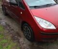 Красный Мицубиси Кольт, объемом двигателя 1.3 л и пробегом 216 тыс. км за 4100 $, фото 2 на Automoto.ua